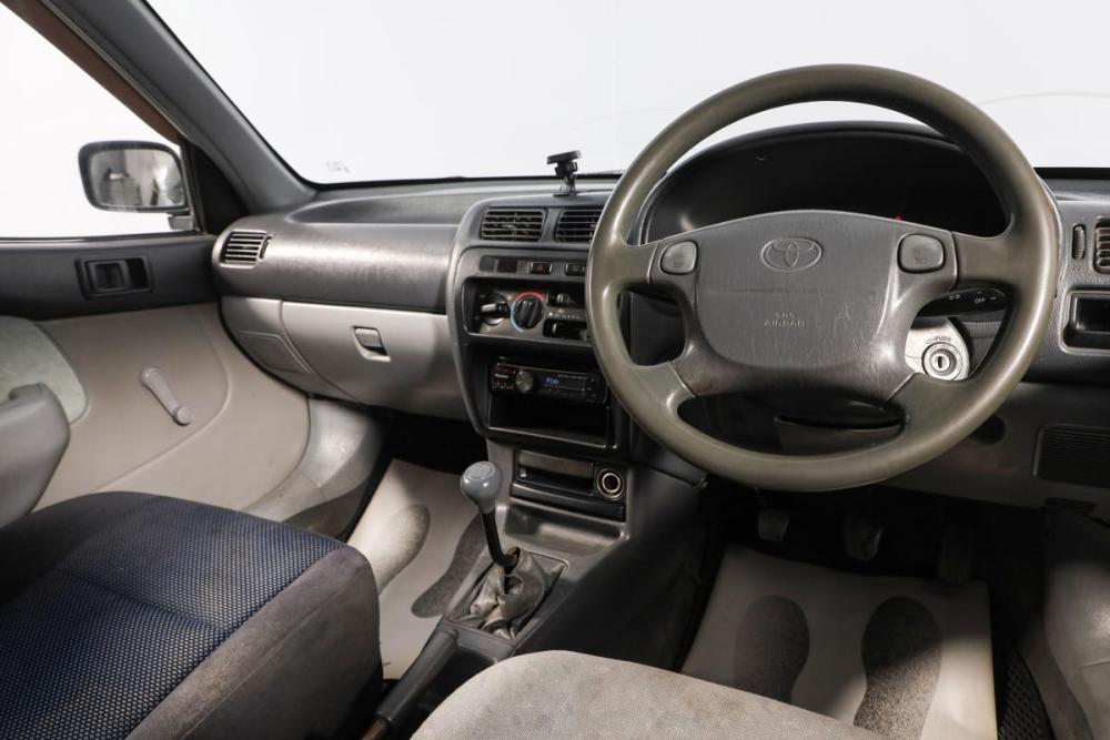 Toyota Starlet V (P90) Новосибирск  - изображение 8