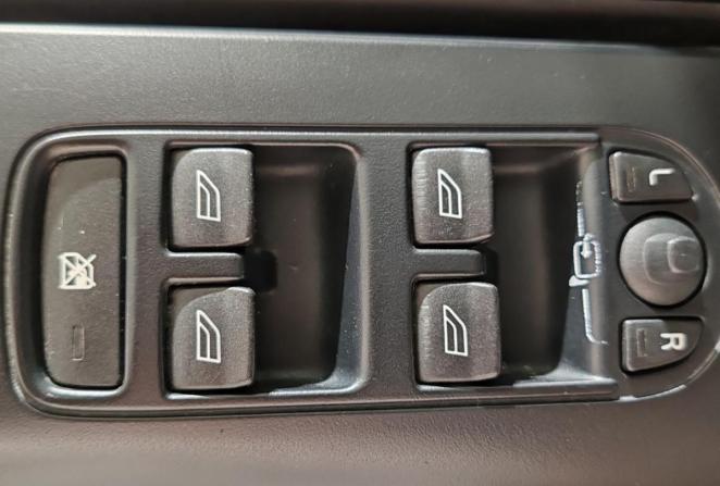 Land Rover Freelander II с пробегом 2008 года, цена 680 000 рублей, 317000 км, внедорожник, Автокод Объявления