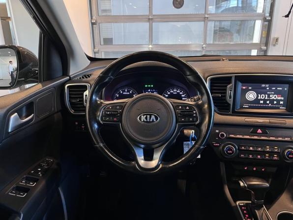 Kia Sportage IV Рестайлинг с пробегом 2018 года, цена 2 280 000 рублей, 138819 км, внедорожник, Автокод Объявления