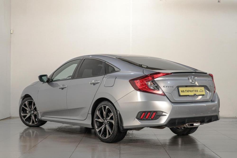 Honda Civic X Челябинск  - изображение 5