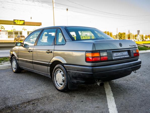 Volkswagen Passat B3 с пробегом 1991 года, цена 248 000 рублей, 279238 км, седан, Автокод Объявления