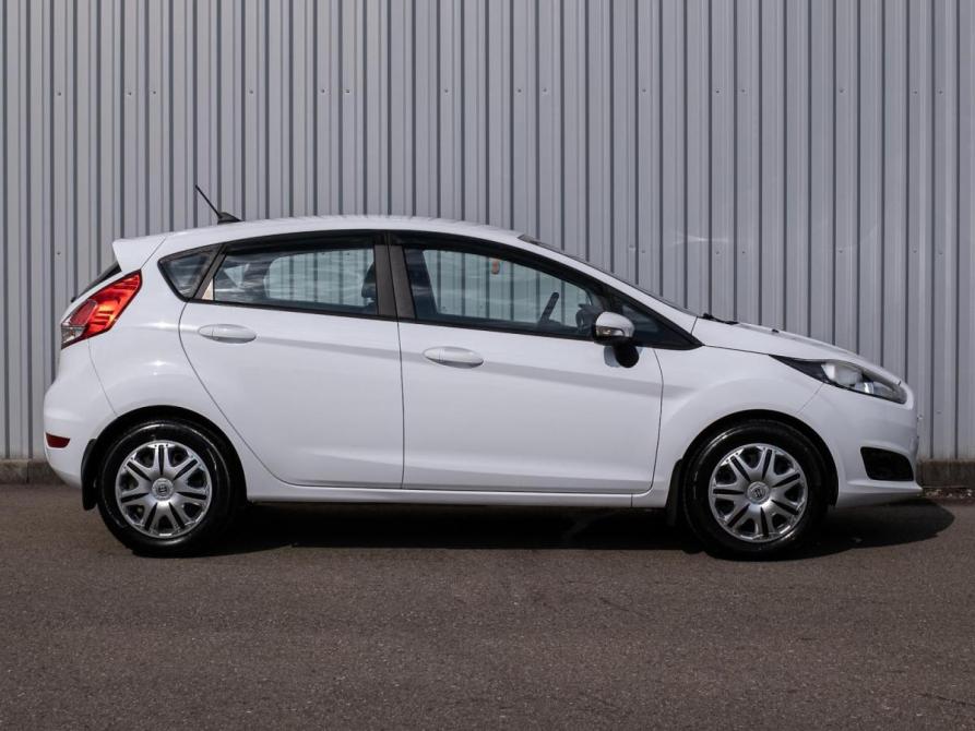 Ford Fiesta Mk6 Рестайлинг Сочи  - изображение 5