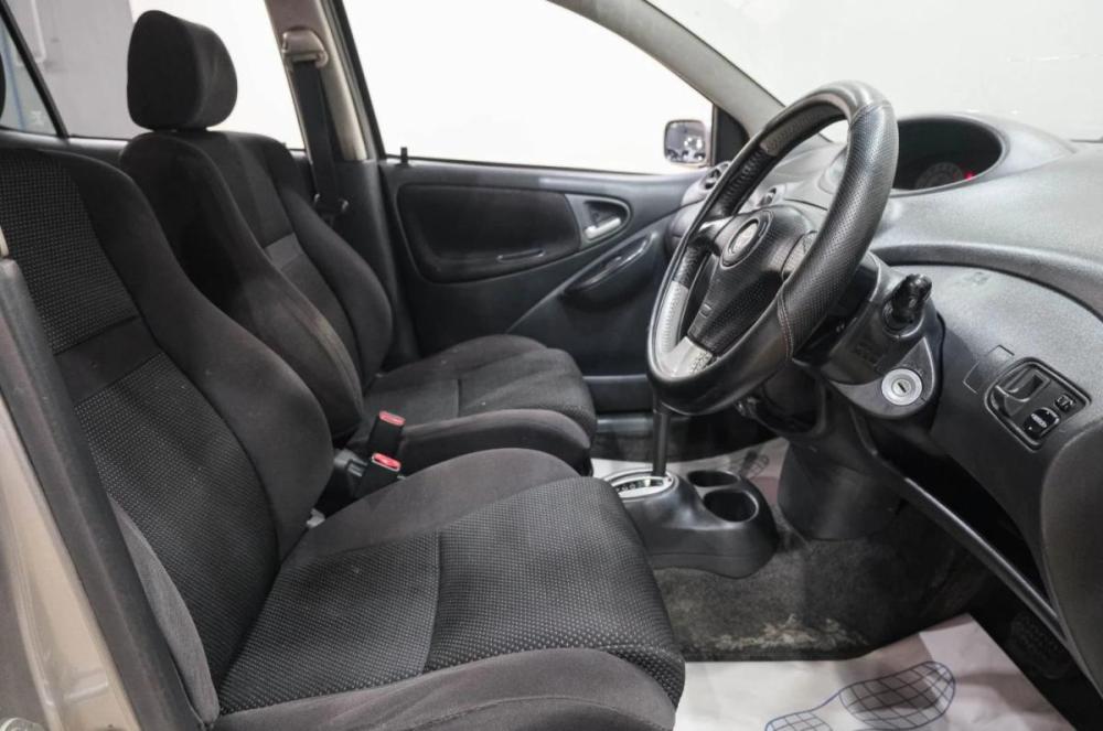 Toyota Vitz I (P10) Новокузнецк  - изображение 12