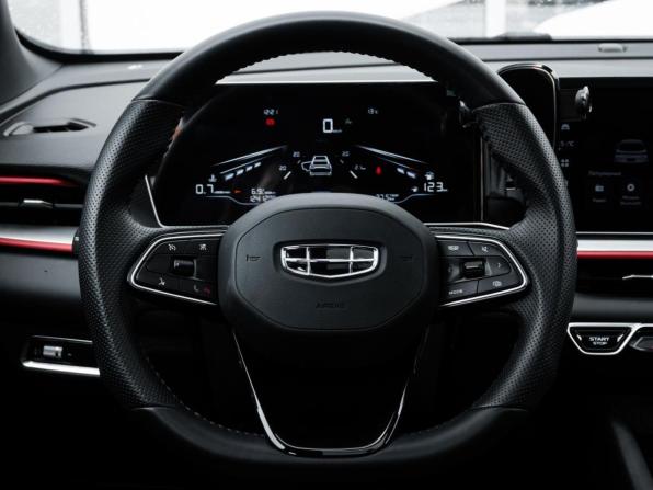 Geely Coolray I Рестайлинг с пробегом 2024 года, цена 2 200 000 рублей, 12412 км, внедорожник, Автокод Объявления
