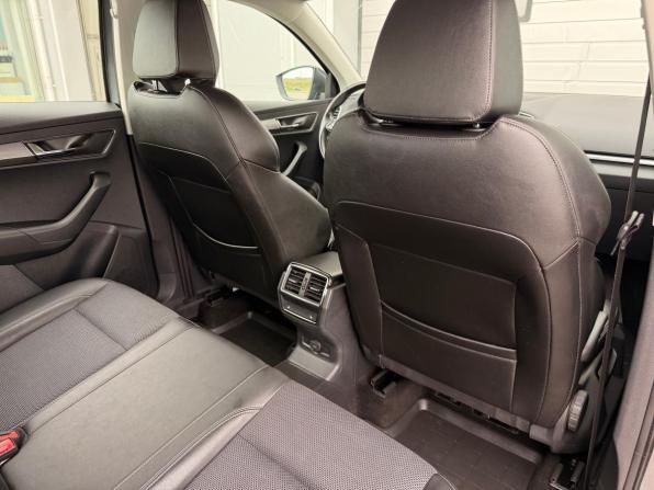 Skoda Karoq I с пробегом 2021 года, цена 2 649 000 рублей, 76000 км, внедорожник, Автокод Объявления