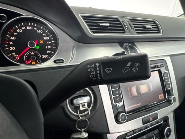 Volkswagen Passat B7 с пробегом 2011 года, цена 1 199 000 рублей, 150000 км, седан, Автокод Объявления