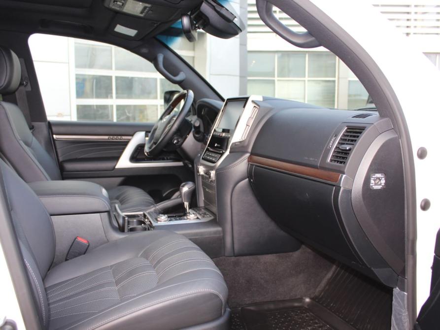 Toyota Land Cruiser 200 Series Рестайлинг 2 Екатеринбург  - изображение 14