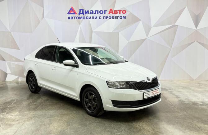 Skoda Rapid I Рестайлинг с пробегом 2018 года, цена 980 000 рублей, 160734 км, лифтбек, Автокод Объявления