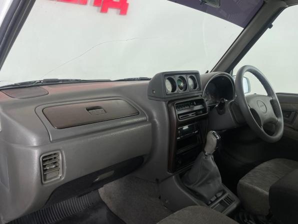 Suzuki Escudo I с пробегом 1993 года, цена 389 000 рублей, 246132 км, внедорожник, Автокод Объявления