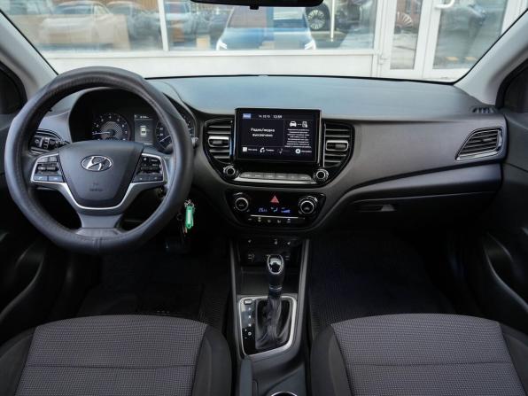 Hyundai Solaris II Рестайлинг с пробегом 2021 года, цена 1 430 000 рублей, 107422 км, седан, Автокод Объявления