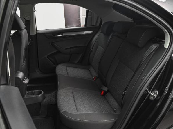 Volkswagen Polo V Рестайлинг с пробегом 2020 года, цена 1 554 000 рублей, 103261 км, седан, Автокод Объявления