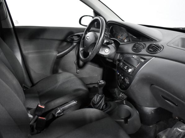 Ford Focus I Рестайлинг с пробегом 2004 года, цена 185 000 рублей, 191000 км, хэтчбек, Автокод Объявления