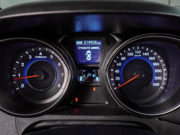 Hyundai Elantra V (MD) с пробегом 2012 года, цена 899 000 рублей, 219938 км, седан, Автокод Объявления