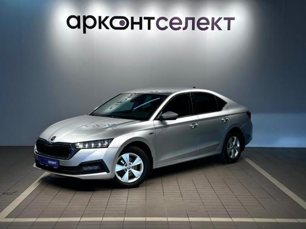 Skoda Octavia IV (A8) с пробегом 2021 года, цена 2 253 000 рублей, 103745 км, лифтбек, Автокод Объявления