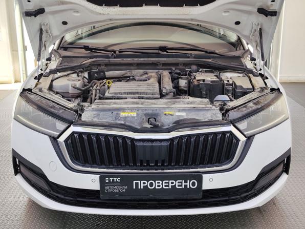 Skoda Octavia IV (A8) с пробегом 2021 года, цена 2 200 000 рублей, 92145 км, лифтбек, Автокод Объявления