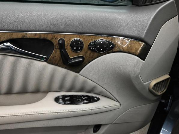 Mercedes-Benz E-Класс III (W211 S211) Рестайлинг с пробегом 2006 года, цена 1 310 000 рублей, 219733 км, седан, Автокод Объявления