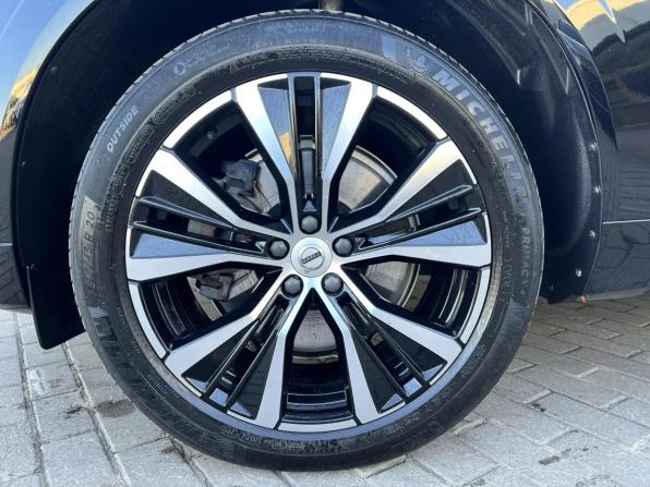 Volvo XC60 II Рестайлинг с пробегом 2023 года, цена 5 985 000 рублей, 28991 км, внедорожник, Автокод Объявления