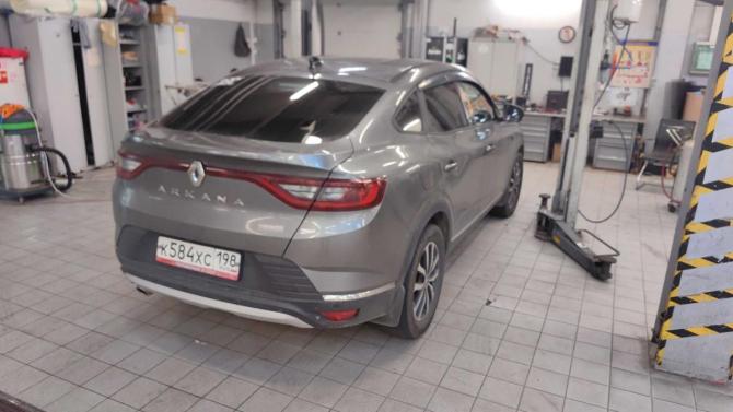 Renault Arkana I с пробегом 2021 года, цена 1 299 000 рублей, 199757 км, внедорожник, Автокод Объявления