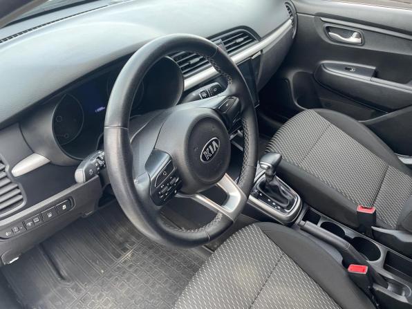 Kia Rio IV с пробегом 2017 года, цена 1 355 000 рублей, 113986 км, седан, Автокод Объявления