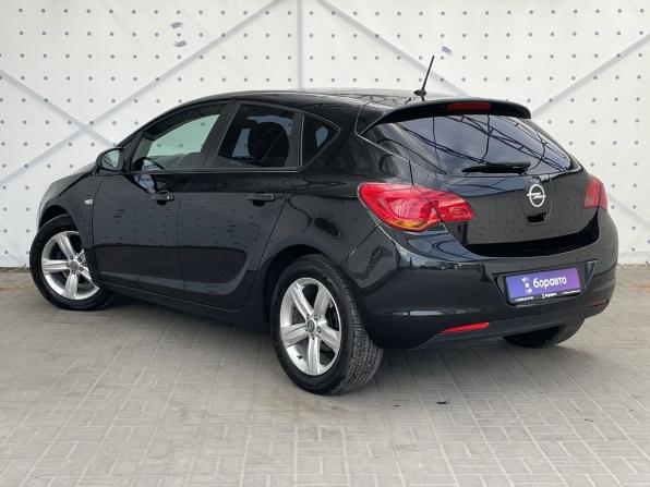 Opel Astra J с пробегом 2012 года, цена 880 000 рублей, 118131 км, хэтчбек, Автокод Объявления