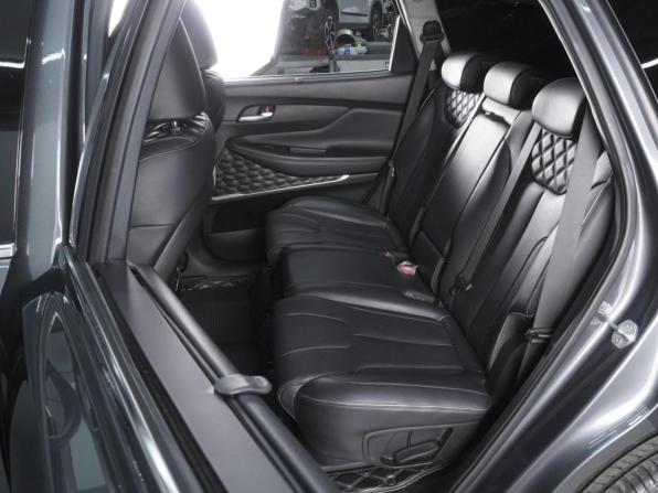 Hyundai Santa Fe IV Рестайлинг с пробегом 2021 года, цена 3 199 000 рублей, 148007 км, внедорожник, Автокод Объявления