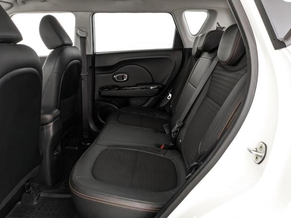Kia Soul II Рестайлинг с пробегом 2017 года, цена 1 455 000 рублей, 138303 км, хэтчбек, Автокод Объявления