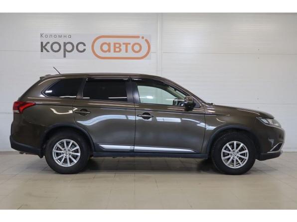 Mitsubishi Outlander III Рестайлинг 2 с пробегом 2015 года, цена 1 449 000 рублей, 206900 км, внедорожник, Автокод Объявления