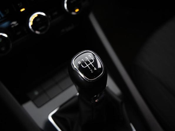 Skoda Octavia III (A7) Рестайлинг с пробегом 2019 года, цена 1 599 000 рублей, 159035 км, лифтбек, Автокод Объявления