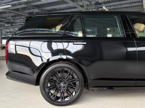 Land Rover Range Rover V с пробегом 2025 года, цена 33 500 000 рублей, 10 км, внедорожник, Автокод Объявления
