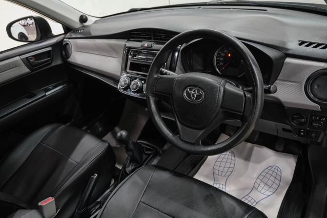 Toyota Corolla XI (E160 E170 E180) с пробегом 2013 года, цена 1 239 000 рублей, 130000 км, седан, Автокод Объявления