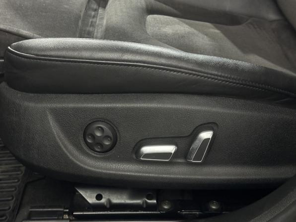 Audi A4 IV (B8) Рестайлинг с пробегом 2013 года, цена 1 648 000 рублей, 215003 км, седан, Автокод Объявления