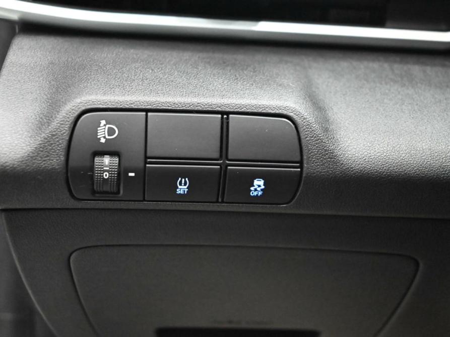 Hyundai Elantra VII (CN7) Рестайлинг Екатеринбург  - изображение 15