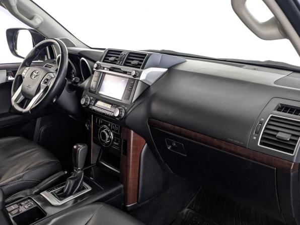 Toyota Land Cruiser Prado 150 Series Рестайлинг 1 с пробегом 2014 года, цена 3 300 000 рублей, 213839 км, внедорожник, Автокод Объявления