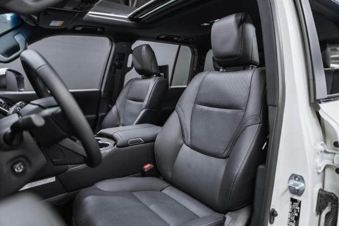 Новый Toyota Land Cruiser 300 Series 2026 года, цена 13 990 000 рублей, внедорожник, Автокод Объявления