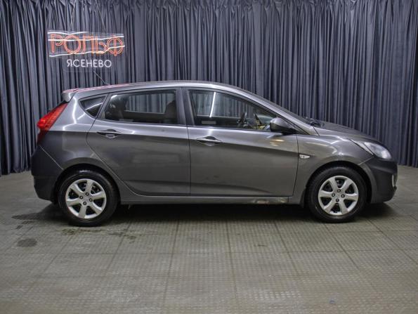 Hyundai Solaris I с пробегом 2012 года, цена 598 000 рублей, 205500 км, хэтчбек, Автокод Объявления