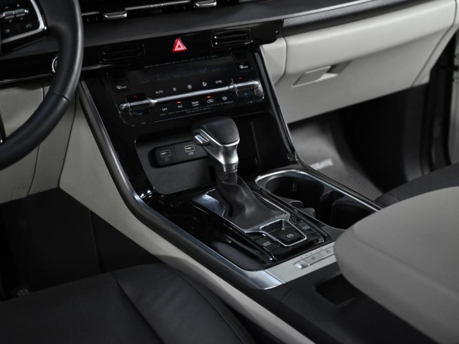Kia Carnival IV Москва  - изображение 9