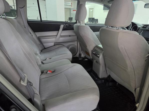 Toyota Highlander II (XU40) Рестайлинг с пробегом 2011 года, цена 1 699 000 рублей, 170380 км, внедорожник, Автокод Объявления