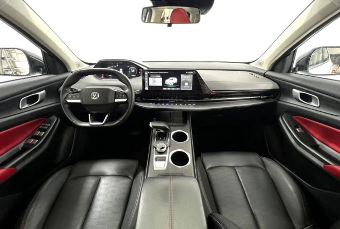 Changan CS55 Plus II с пробегом 2024 года, цена 2 075 000 рублей, 39911 км, внедорожник, Автокод Объявления