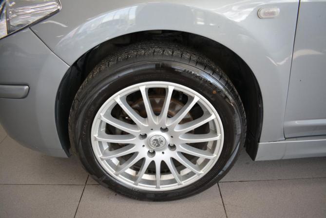 Nissan Tiida I Рестайлинг с пробегом 2011 года, цена 599 000 рублей, 234000 км, седан, Автокод Объявления