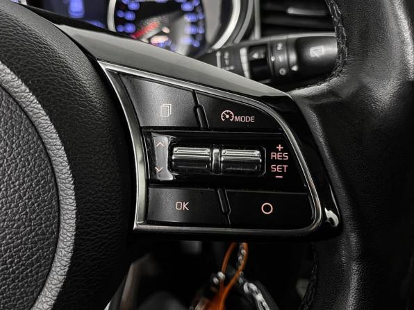 Kia Ceed III с пробегом 2020 года, цена 2 417 000 рублей, 140063 км, хэтчбек, Автокод Объявления
