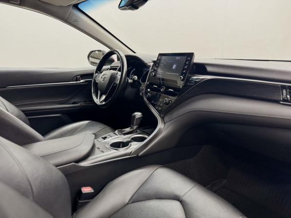 Toyota Camry VIII (XV70) Рестайлинг с пробегом 2021 года, цена 3 045 000 рублей, 96419 км, седан, Автокод Объявления