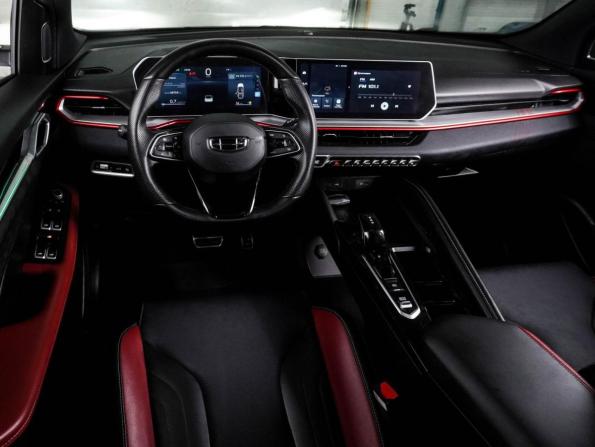 Geely Coolray I Рестайлинг с пробегом 2023 года, цена 2 099 000 рублей, 38759 км, внедорожник, Автокод Объявления