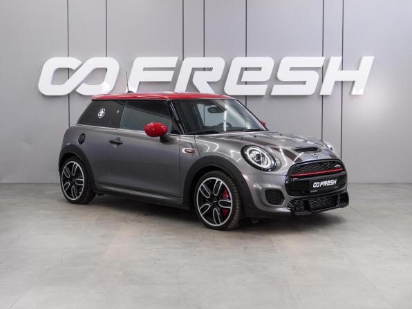 Mini Hatch III (F55/F56) Рестайлинг 2 с пробегом 2021 года, цена 4 665 000 рублей, 2459 км, хэтчбек, Автокод Объявления