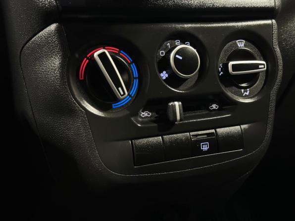 Lada (ВАЗ) Granta I Рестайлинг с пробегом 2024 года, цена 950 000 рублей, 14407 км, седан, Автокод Объявления