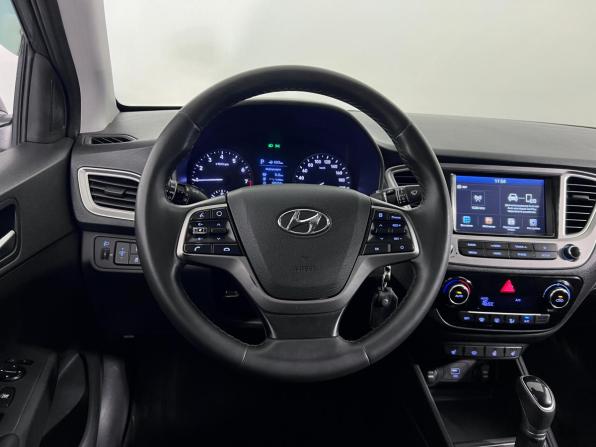 Hyundai Solaris II с пробегом 2019 года, цена 1 420 000 рублей, 103800 км, седан, Автокод Объявления