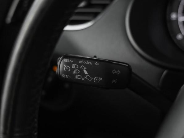 Skoda Octavia III (A7) Рестайлинг с пробегом 2018 года, цена 2 039 000 рублей, 138357 км, лифтбек, Автокод Объявления