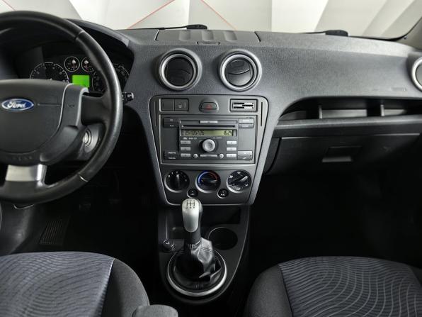 Ford Fusion I Рестайлинг с пробегом 2008 года, цена 493 000 рублей, 226174 км, хэтчбек, Автокод Объявления