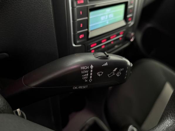 Volkswagen Polo V с пробегом 2013 года, цена 650 000 рублей, 230000 км, седан, Автокод Объявления
