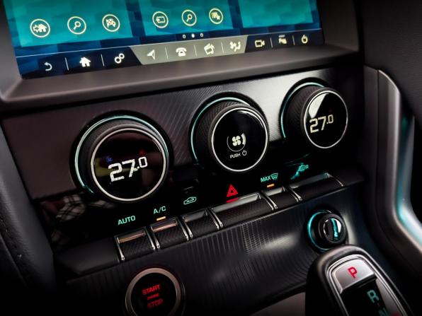 Jaguar F-Type I Рестайлинг 2 с пробегом 2020 года, цена 5 555 000 рублей, 23626 км, купе, Автокод Объявления