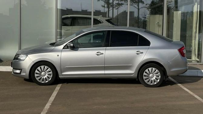 Skoda Rapid I с пробегом 2016 года, цена 929 000 рублей, 127598 км, лифтбек, Автокод Объявления